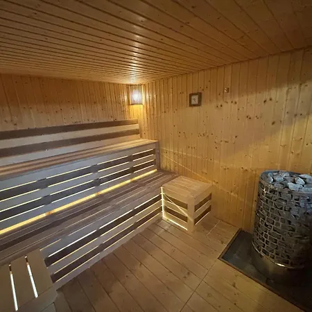 Bier-lak House 71 *